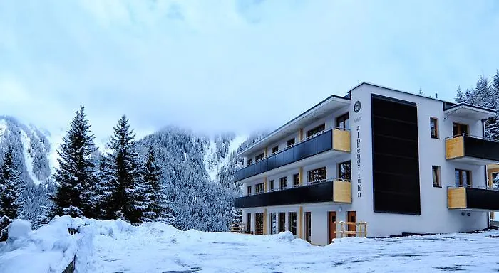 Apart Alpenglueh\'N