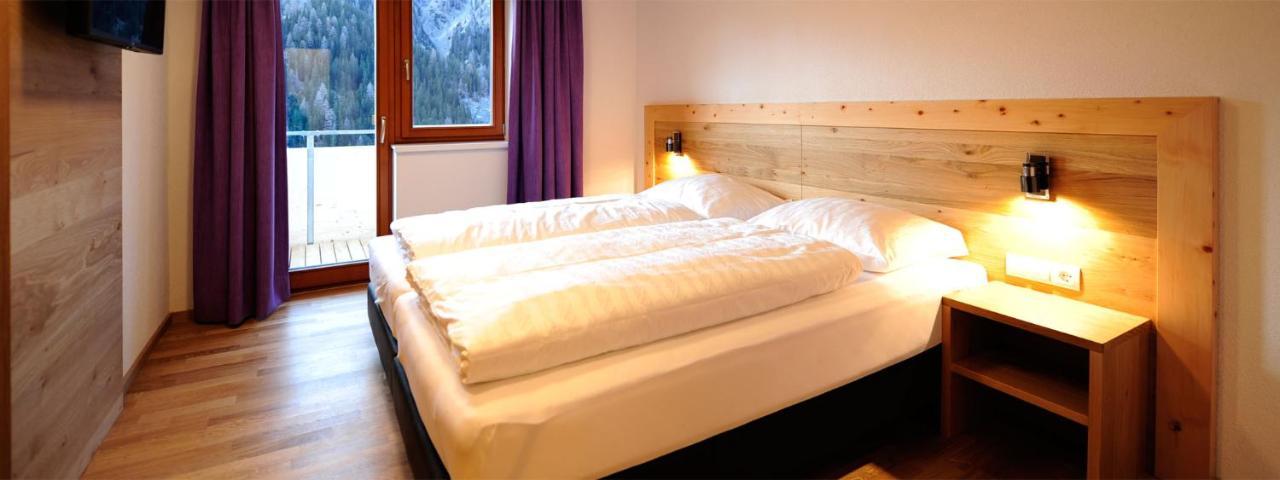 Alpenglueh'n Apartment Spiss
